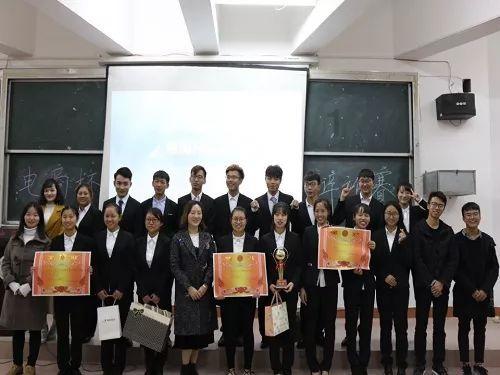 首个客流高峰或于2月6日到来 厦门两高速路段易堵请绕行